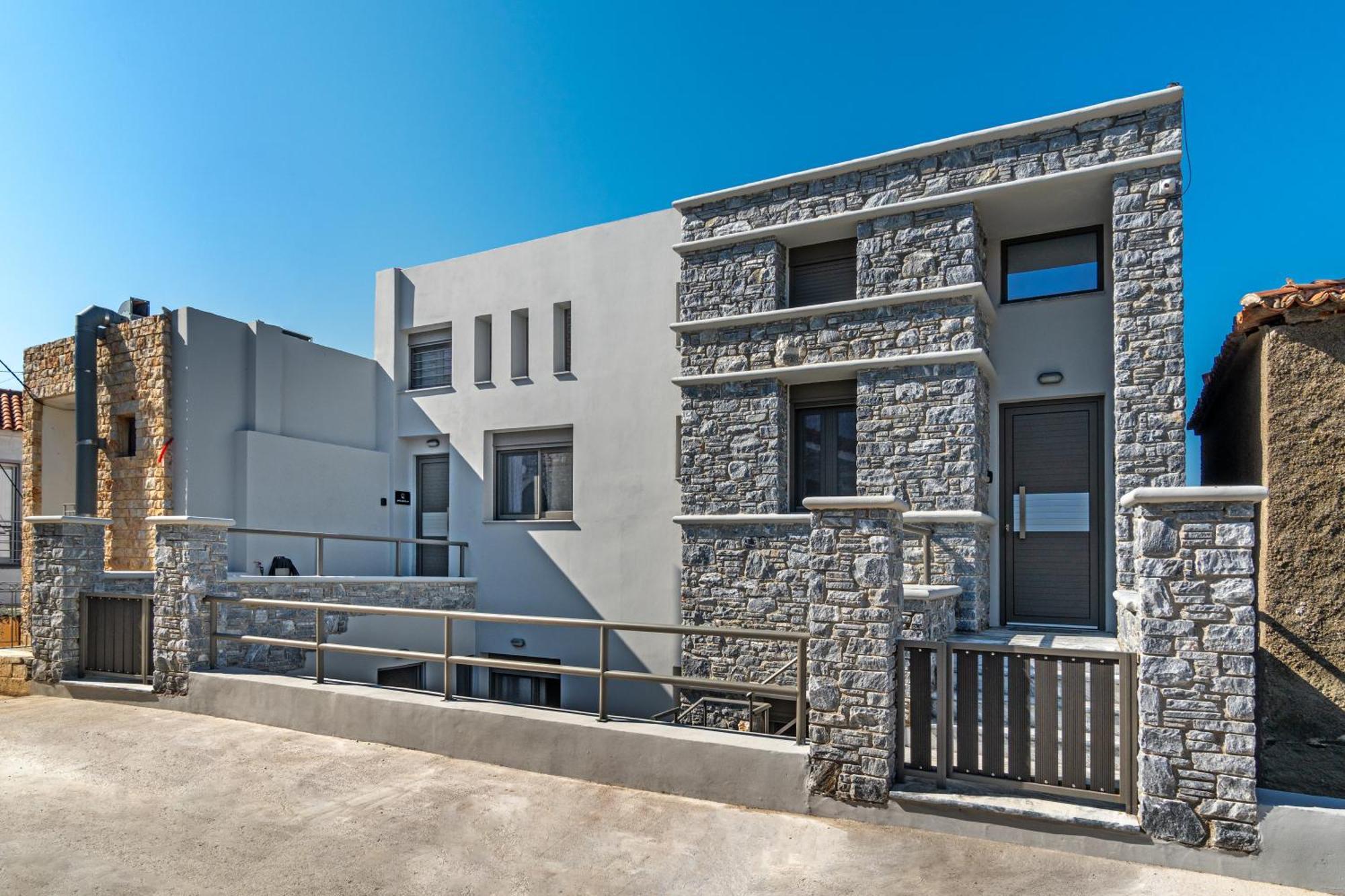 La Perla Suites Agioi Apostoli Exterior foto